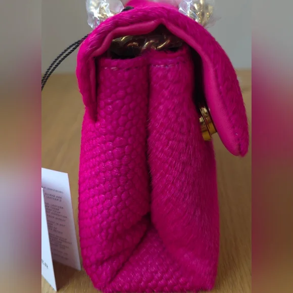 Kurt Geiger Luxurious Pink Handbag with Gold Accents - Picture 12 of 16